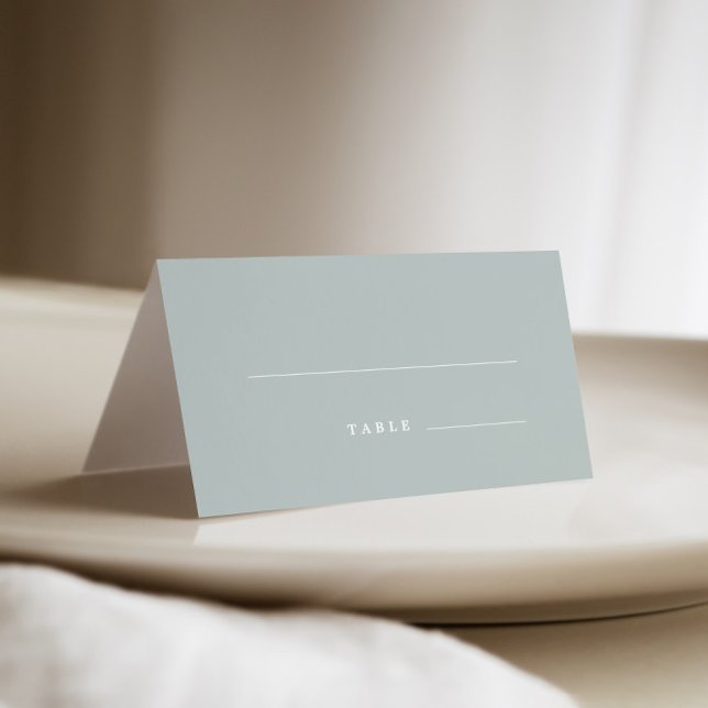 Elegant Monogram Löv Sage Grönt Bröllop Placeringskort (Skapare uppladdad)