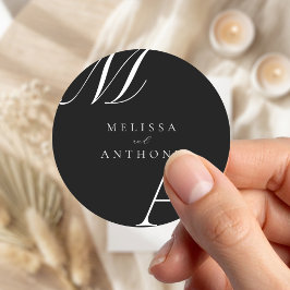 Elegant Monogram Modern Minimalist Bröllop Runt Klistermärke