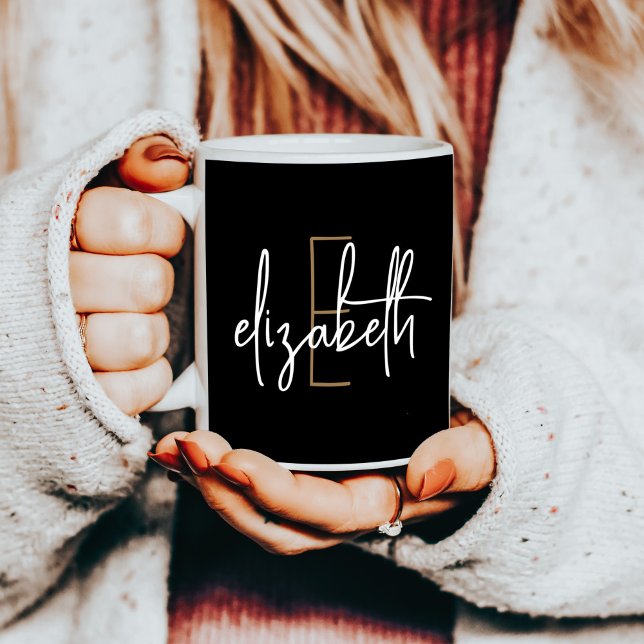 Elegant Monogram Namn Black Guld Kaffemugg (Skapare uppladdad)