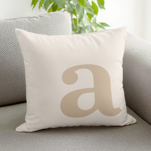 Elegant Monogram Neutralt Beige Brev Initial Kudde