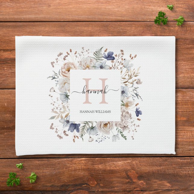 Elegant Monogram Pretty Beige Blue Flowers Floral  Kökshandduk (In situ)