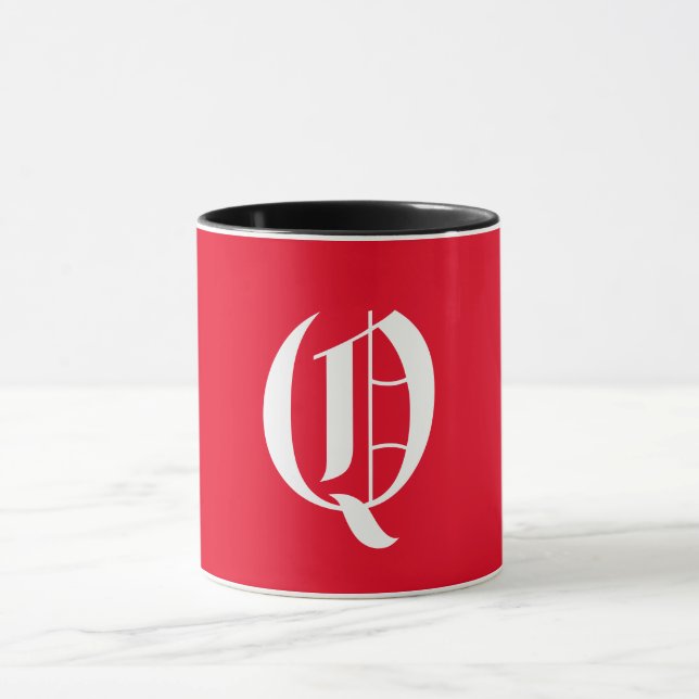 Elegant Monogram Q Mugg (Center)