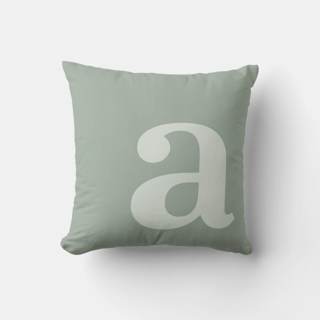 Elegant Monogram Sage Green Letter Initial Kudde (Framsida)