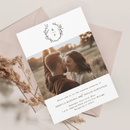 Elegant monogram svart och vit formell bröllopsfes inbjudningar