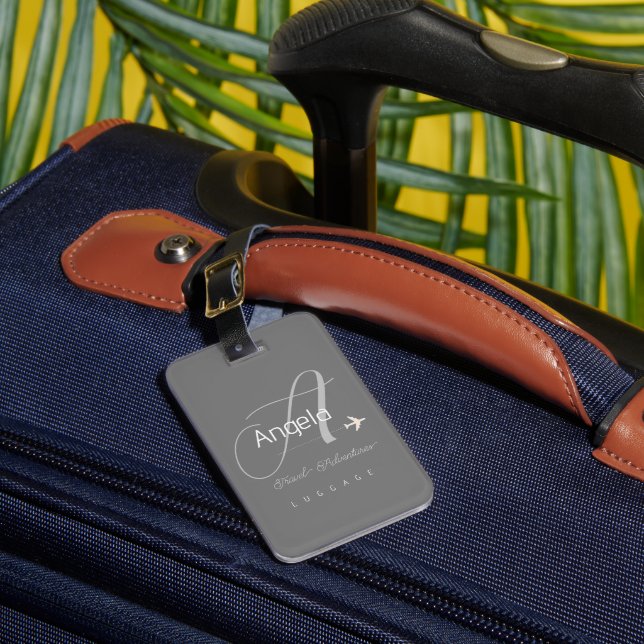 Elegant Monogram Traveler Namn Grått Bagagebricka (Framsida Insitu 1)