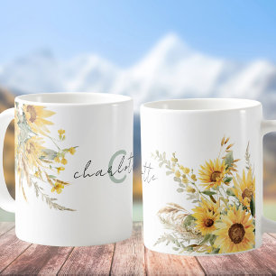 Elegant Monogram Vattenfärg Solrosbukett Kaffemugg