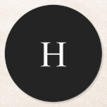 Elegant Monogramm Underlägg Papper Rund<br><div class="desc">Denna klassiska eleganta moderna minimalistiska svarta och vita monograminitiala underlägg kombinerar tidlös sofistikation med en modern twist. Med en slank svart-vit färgskala framhäver den ett personligt monogram för en unik, anpassad touch. Perfekt för förhöjda gåvor, utstrålar detta chic och klassisk elegans. Personifiera den för bröllop, familj eller professionella evenemang med...</div>