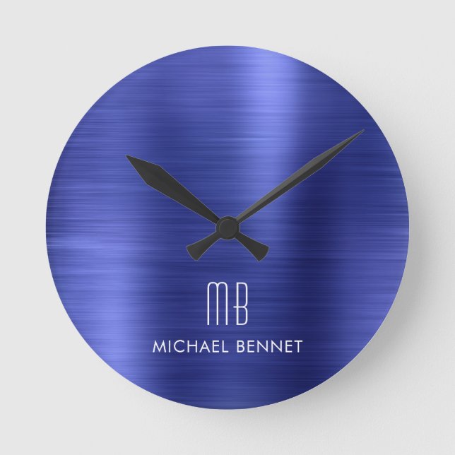 Elegant Monogrammed Blue Brushed Metallic Rund Klocka (Framsida)