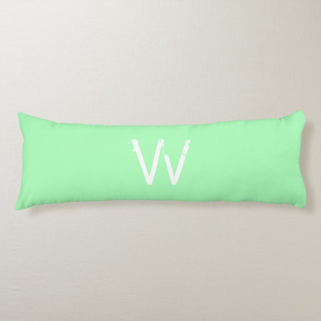Elegant monogrammintgrön kroppskudde (Framsidan)