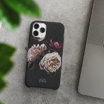 Elegant Mörk Blommigt Ro Personlig<br><div class="desc">Lägg till lite lyx till din mobil med den här chicen fodral med ett kluster av lush-blommor i kräm och burgundi på en dramatisk svart bakgrund. Anpassa den här elegantens blommigt-telefonväska med ditt namn eller initialt utmed grund i elfenbenstorn.</div>
