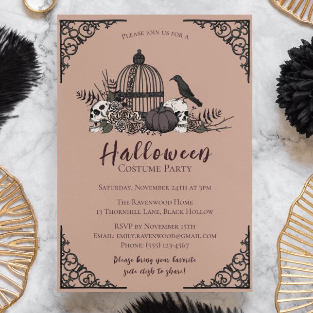 Elegant Mörk Halloween Vuxen Costume Party Inbjudningar (Vintage Orange and Black Halloween Party Invitation. Hand Drawn Raven Pumpkin Skull Roses & Birdcage)