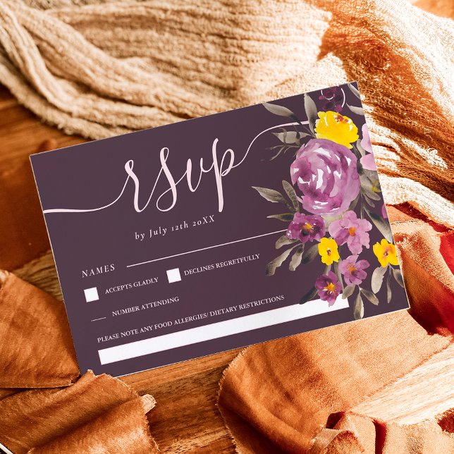 Elegant mörk Lila blommigt bröllop OSA monogram Kort (Elegant dark Purple floral wedding rsvp monogram)