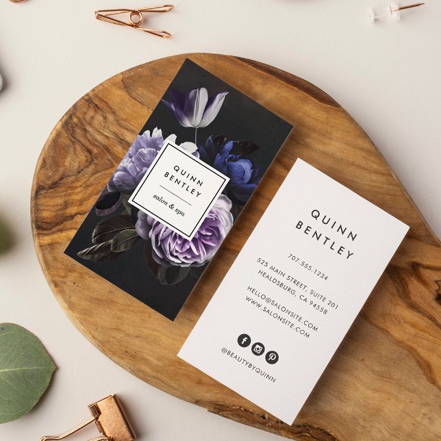 Elegant Mörk Violet Blommigt Bouquet | LODRÄT Visitkort (Skapare uppladdad)