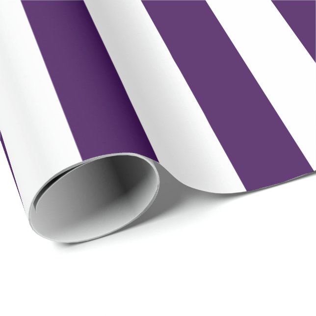 Elegant mörklila och vit randig mönster presentpapper (Rullad Hörn)