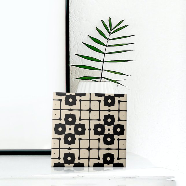 Elegant Mosaic Black & Beige Geometric Mönster Kakelplatta (Skapare uppladdad)