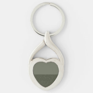 Elegant Moss Grönt Hjärtnyckelring - Anpassade Twisted Heart Silverfärgad Nyckelring