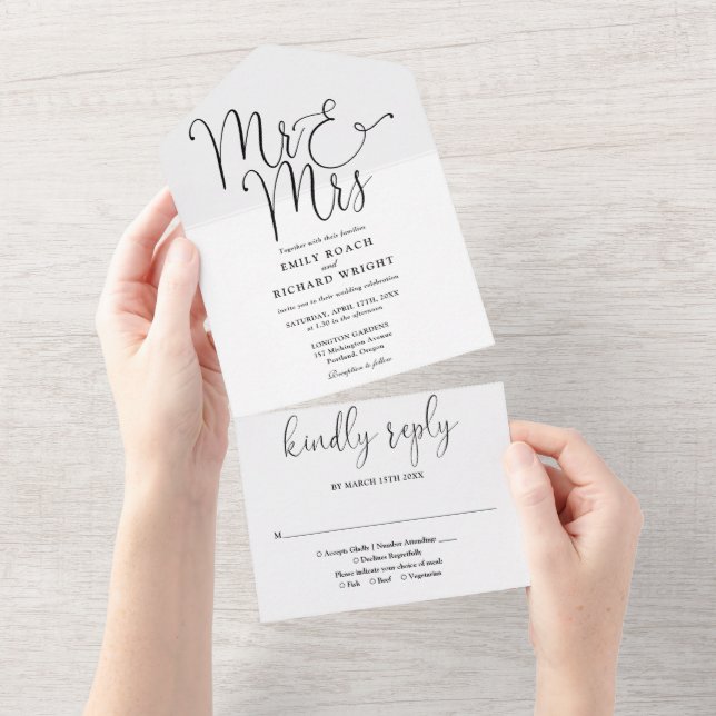 Elegant Mr And Mrs Script Svart Och Vitt Bröllop (Tearaway)