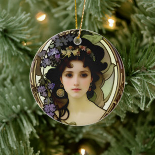 Elegant Mucha Stil Porträtt i en vacker kvinna Julgransprydnad Keramik