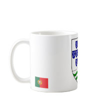 Elegant mugg med vapensköld från India Portuguesa