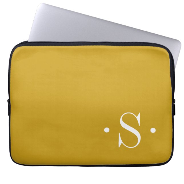 Elegant Mustard Monogram Laptop sleeve (Framsidan)