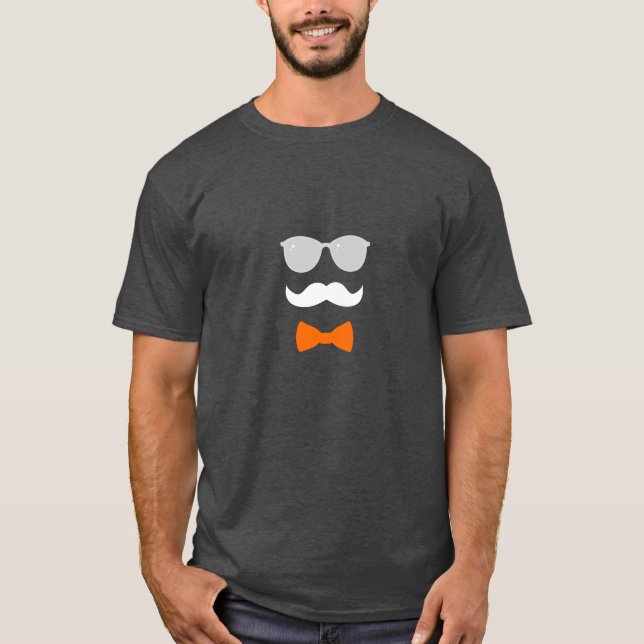 Elegant mustasch t shirt (Framsida)
