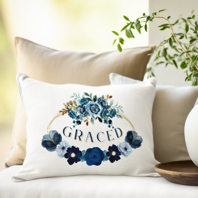 Elegant Nådad Inspirerande Blå Blommig Akvarell Prydnadskudde (Skapare uppladdad)