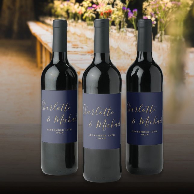 Elegant Namnteckning skript Navy Blue Guld Bröllop Vinflaska Etikett ( Elegant Signature Script Navy Blue Gold Wedding Wine Label)