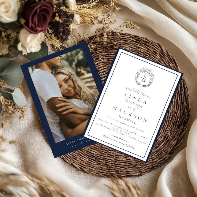 Elegant Navy Blue botanical crest monogram wedding Inbjudningar (Skapare uppladdad)