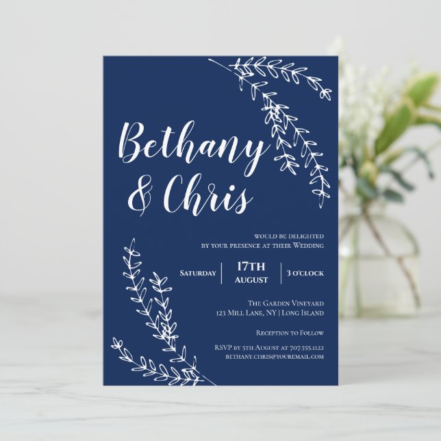 Elegant Navy Blue Foliage Minimalist Bröllop Inbjudningar (Stående Fram)