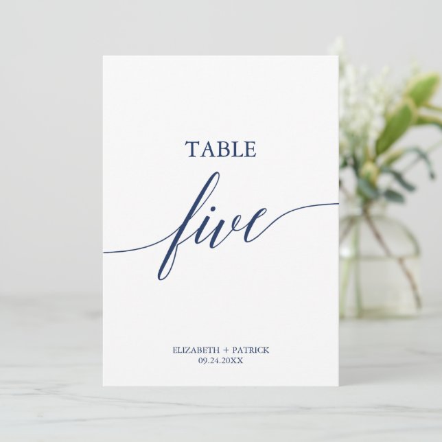 Elegant Navy Calligraphy Bord Fem Bordsnummer (Stående Fram)