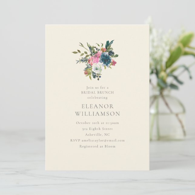 Elegant Navy och Blush Blommig Bridal Brunch Inbjudningar (Stående Fram)