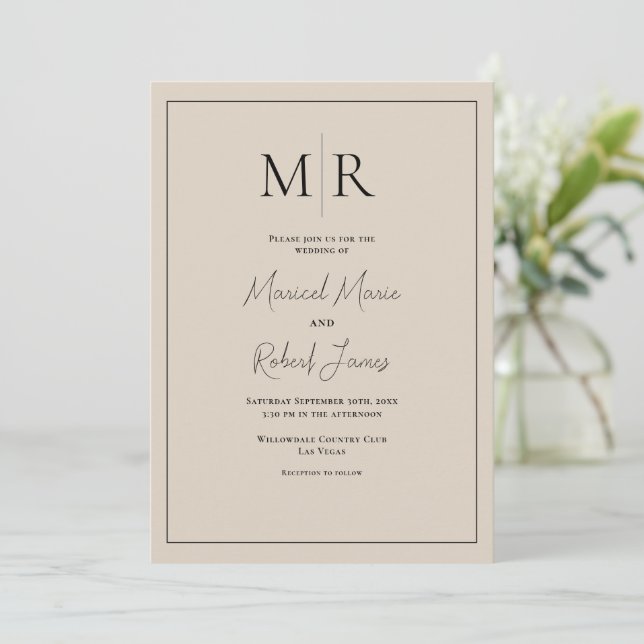 Elegant neutral beige monogram modern bröllop inbjudningar (Stående Fram)