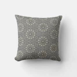 Elegant Neutral Mandala-prickmönster Kudde