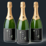 Elegant NOEL Guld Winter Berry Ram Black<br><div class="desc">Elegant faux blek guld ram adornerad med vinterbär grenar på klassisk svart färg bakgrund. Utformningsfunktioner,  formaterad fetstil,  NOEL,  malltext linjer för kort hälsning och namn.</div>