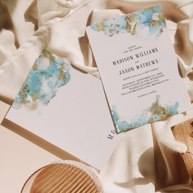 Elegant Ocean Blue Gold foil Monogram Bröllop Inbjudningar (Skapare uppladdad)