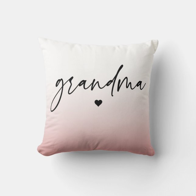 Elegant och subtle Rosa Grandma Script Gift Kudde (Framsida)