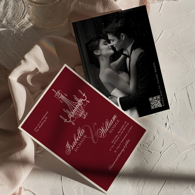 Elegant Old Money Deep Burgundy QR Code Wedding Inbjudningar (Skapare uppladdad)