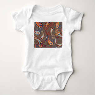 Elegant Paisley-utskrift: Vintage Mönster T Shirt