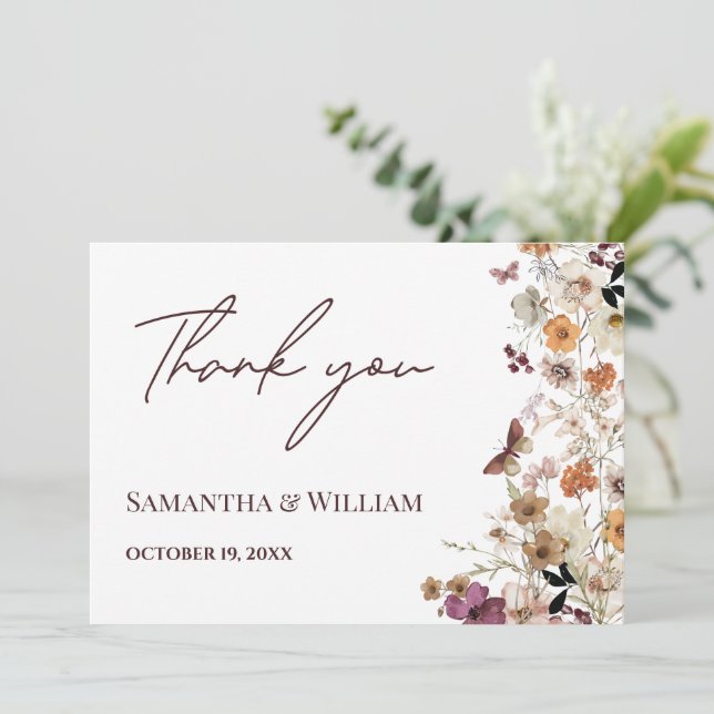 Elegant Pastel Chic Boho Wildblomme Theme Bröllop Tack Kort (Stående Fram)
