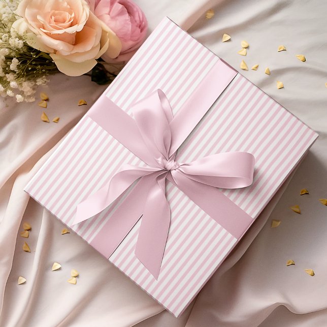 Elegant Pastel Rosa och White Thin Rand Presentpapper (Elegant Striped Wrapping in Pastel Pink & White. Chic & Timeless. For All Occasions and  All Ages.)