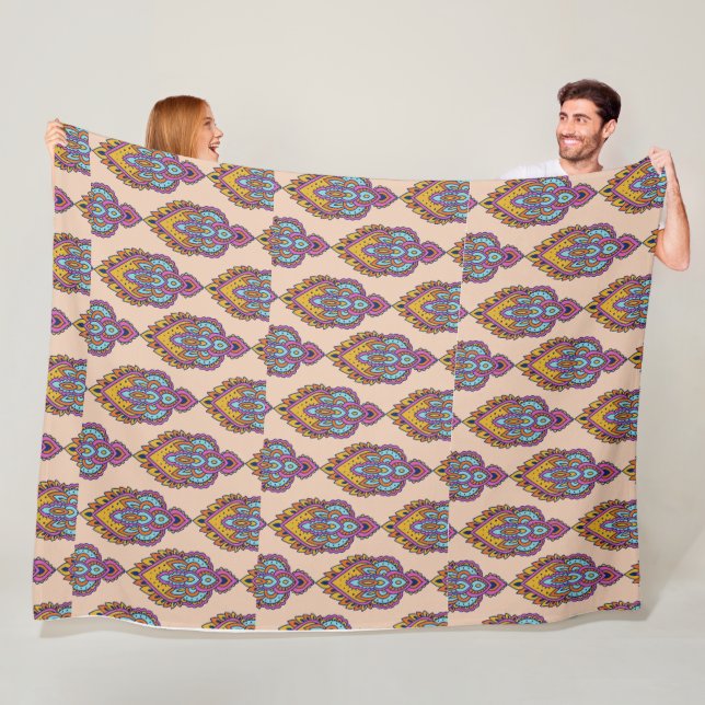 Elegant pattern fleece throw blanket (På plats)