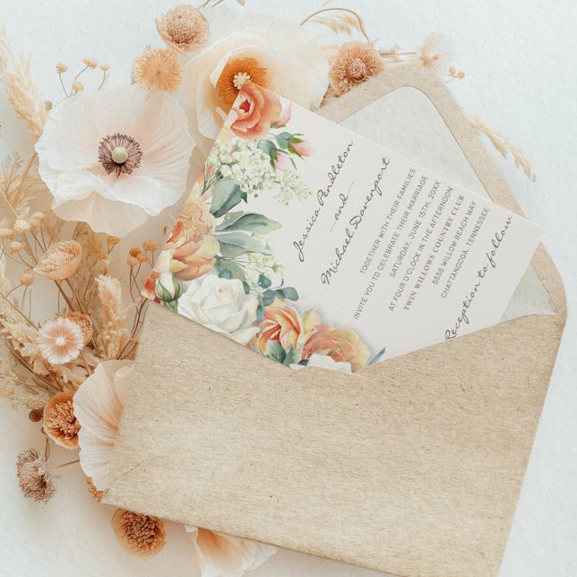 Elegant Peach White Blommigt Eucalyptus Bröllop Inbjudningar (Elegant peach and cream-colored watercolor floral wedding invitation)