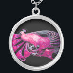 ELEGANT PEACOCK I ROSA, FUCHSIA OCH SVART SILVERPLÄTERAT HALSBAND<br><div class="desc">Färgstark och klassad design med ljusa 3D-stenar Digital grafisk design av Bulgan Lumini. Del från den nya samlingen ARCADIA .</div>