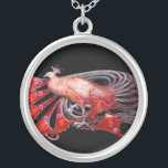 ELEGANT PEACOCK IN RED AND BLACK SILVERPLÄTERAT HALSBAND<br><div class="desc">Färgstark och klassad design med ljusa 3D-stenar Digital grafisk design av Bulgan Lumini. Del från den nya samlingen ARCADIA .</div>