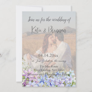 Elegant Periwinkle Clematis Photo QR Code Bröllop Inbjudningar