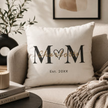 Elegant personlig kudde med mammas namn och etable