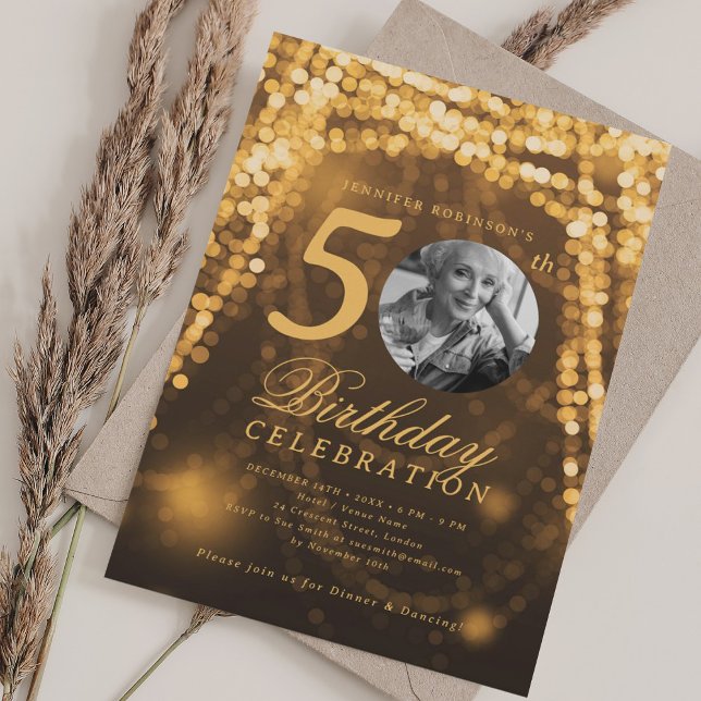 Elegant Photo 50th Birthday Gold Glam Lights Inbjudningar (Elegant Photo 50th Birthday Gold Glam Lights Invitation)