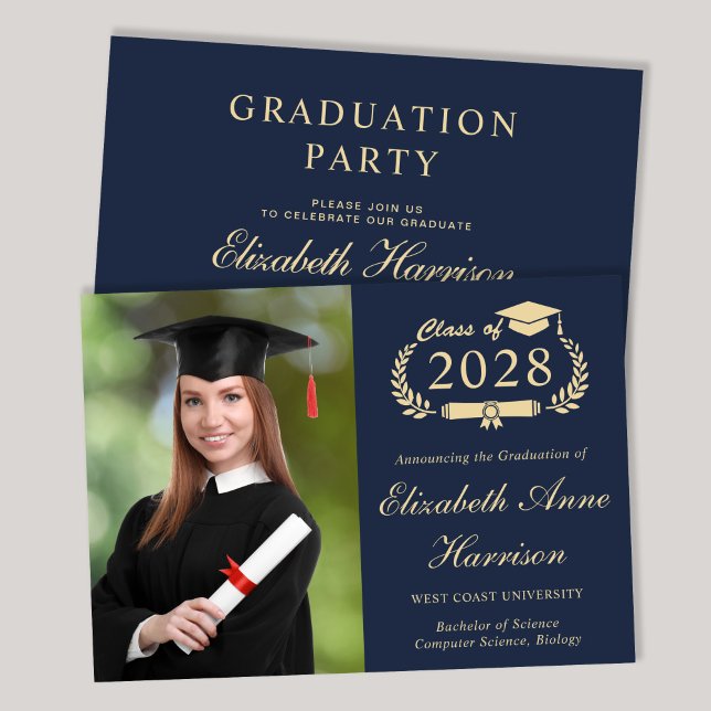 Elegant Photo Blue College Graduation Party Inbjudningar (An elegant college graduation party invitation to celebrate the graduate's achievements)