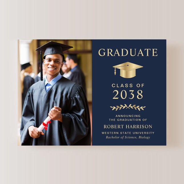 Elegant Photo Blue Gold Foil College Graduation Meddelande (An elegant college graduation announcement to celebrate the graduate's achievements)