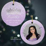 Elegant Photo Silver and Light Lila Quinceanera Julgransprydnad Keramik<br><div class="desc">Skapa egna elegantens fotoquinceanera-dekorationer med en vacker blommigt-DIY-mall. Raphaela Wilsons unika konst visar vattenfärgen ro i mjuka skuggor av lilac och lavender, royalet drottning krona/princess tiara och butterfly konetti. Lägg till ett eget namn och ett firande-datum på framsidan, och ett eget glamoröst quince-anos-foto på baksidan. Känn dig fri att behålla...</div>